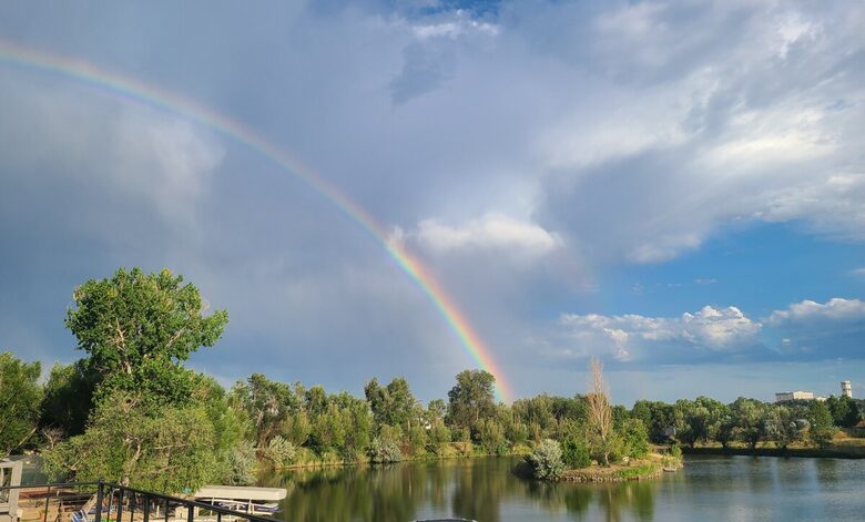 Denver Lakefront Retreat with Private Beach and Mountain Views - Denver, Colorado
