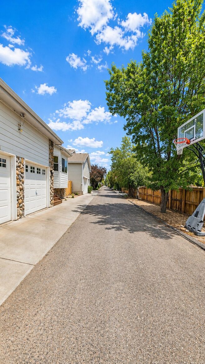 Denver Lakefront Retreat with Private Beach and Mountain Views - Denver, Colorado