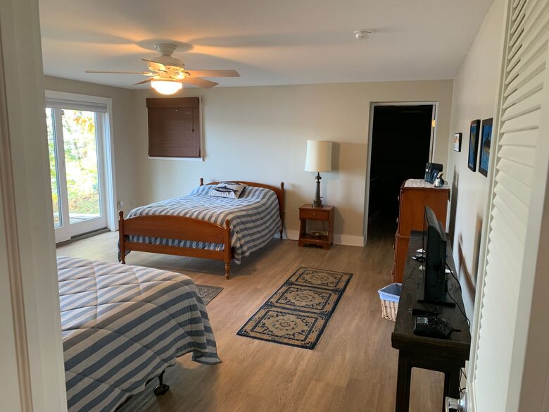 Waterfront Escape in the Heart of Seneca Lake Wine Country - Burdett, New York