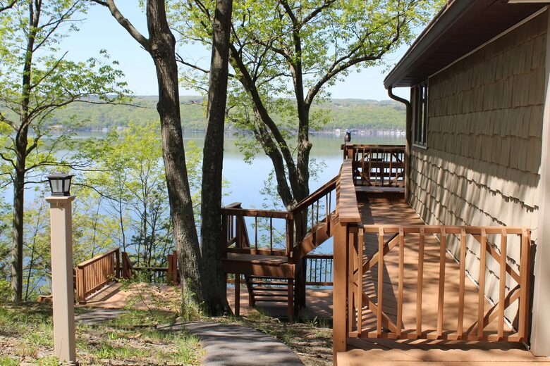 Waterfront Escape in the Heart of Seneca Lake Wine Country - Burdett, New York