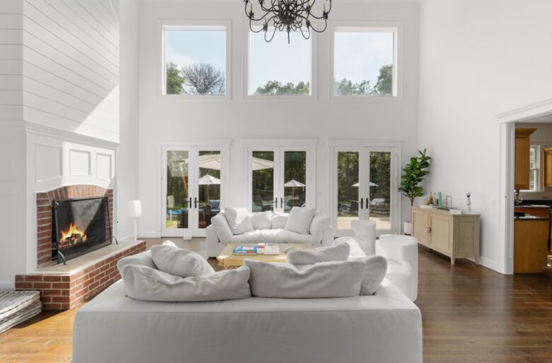 East Hampton Five-Acre Estate with Pool and Hot Tub - East Hampton, New York