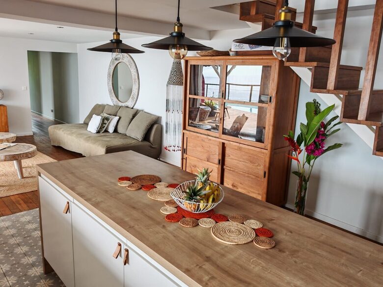 Saint-Leu Ocean View Villa with Private Pool - Saint-Leu, France