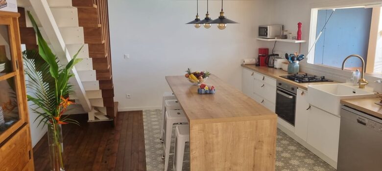 Saint-Leu Ocean View Villa with Private Pool - Saint-Leu, France