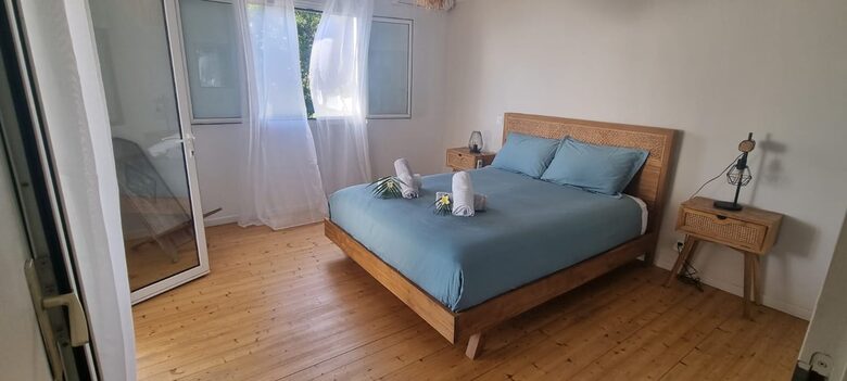 Saint-Leu Ocean View Villa with Private Pool - Saint-Leu, France