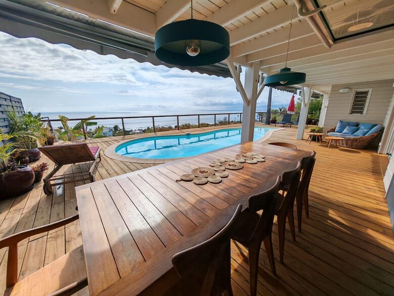 Saint-Leu Ocean View Villa with Private Pool - Saint-Leu, France