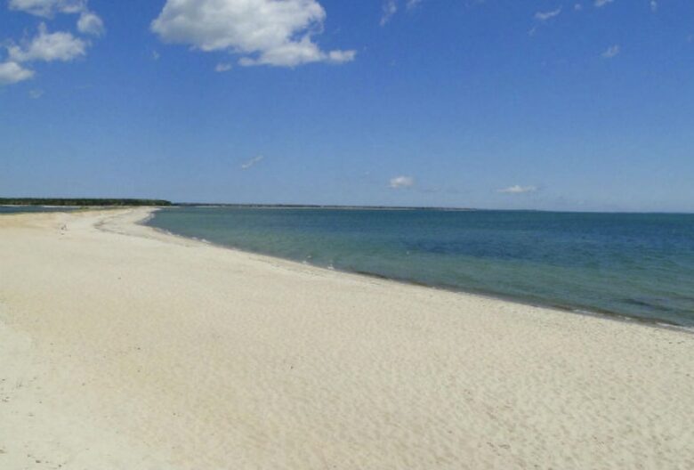 Fairway Retreat in New Seabury | Golf Course Views & Coastal Living - Mashpee, Massachusetts