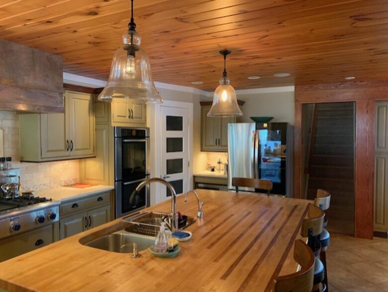 Waterfront Escape in the Heart of Seneca Lake Wine Country - Burdett, New York