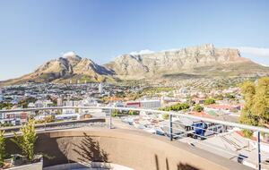 Bo-Kaap Corner Residence with Panoramic Cape Town Views - Cape Town, South Africa