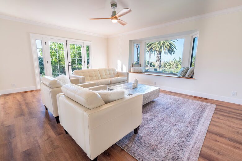 Byron Olive Grove Estate with Pool and Sunset Views - Byron, California