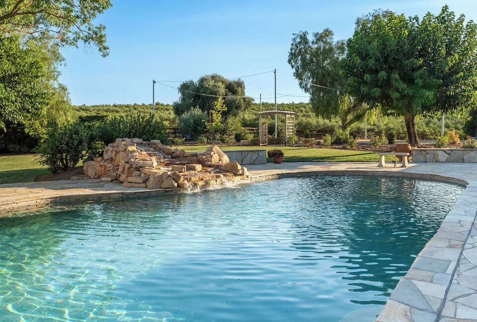 Byron Olive Grove Estate with Pool and Sunset Views - Byron, California