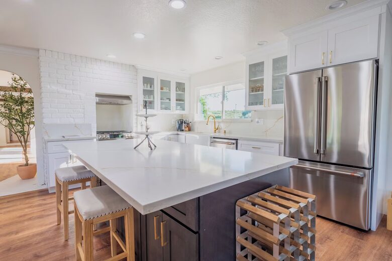 Byron Olive Grove Estate with Pool and Sunset Views - Byron, California
