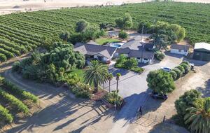 Byron Olive Grove Estate with Pool and Sunset Views - Byron, California