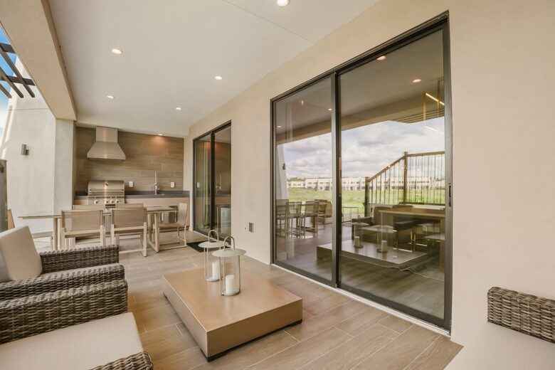 Three-bedroom townhouse at Magic Village Pininfarina - Kissimmee, Florida
