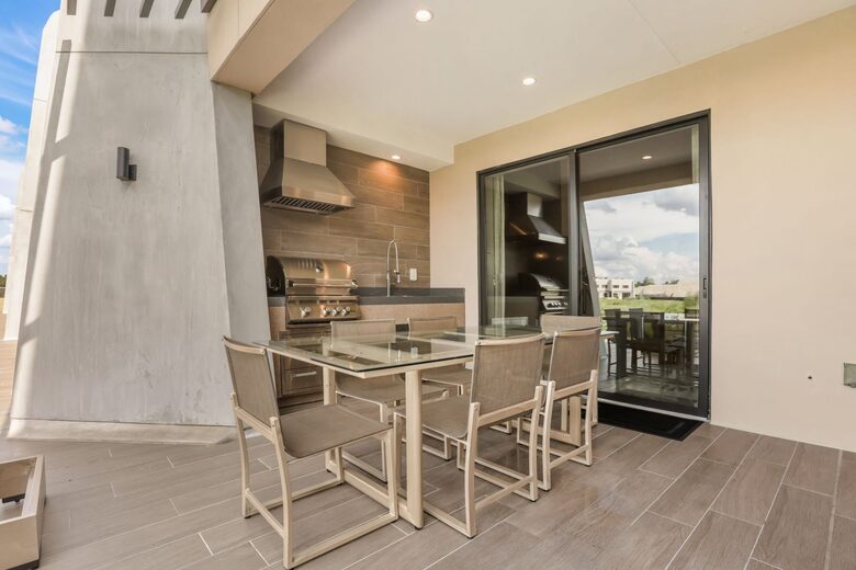 Three-bedroom townhouse at Magic Village Pininfarina - Kissimmee, Florida