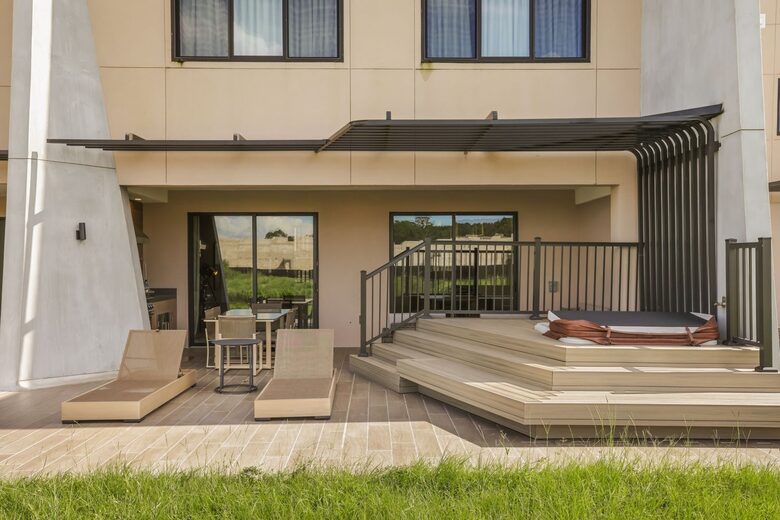 Three-bedroom townhouse at Magic Village Pininfarina - Kissimmee, Florida