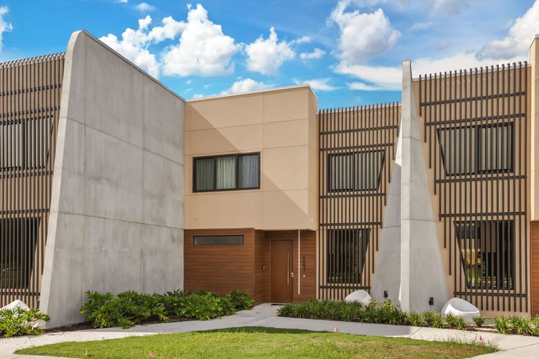 Three-bedroom townhouse at Magic Village Pininfarina - Kissimmee, Florida