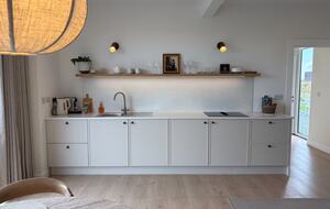 Atlantic Sunrise & Sunset | Private Coastal Home in Connemara - Ballynahown, Ireland
