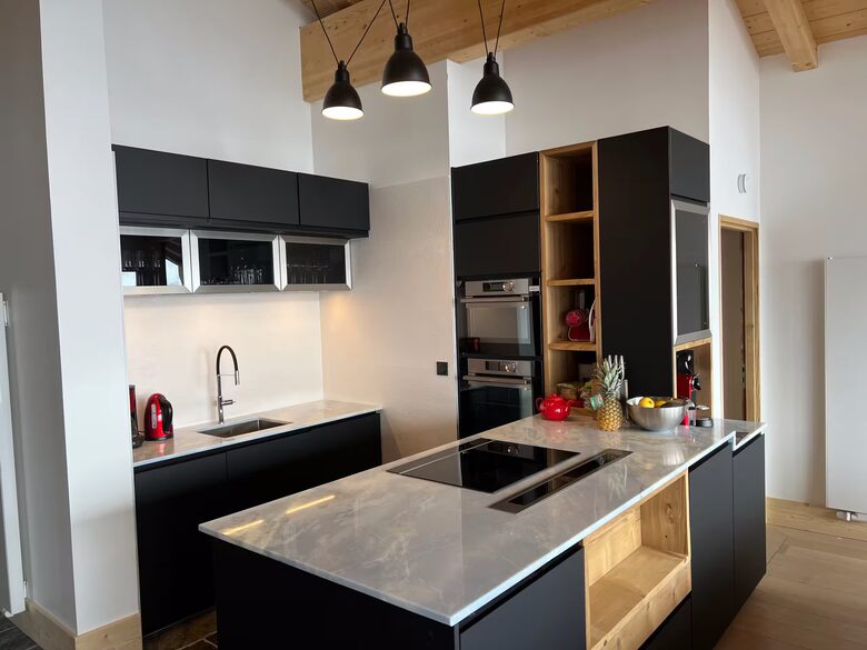 Panoramic Alpine Penthouse in La Rosière - La Rosière, Montvalezan, France