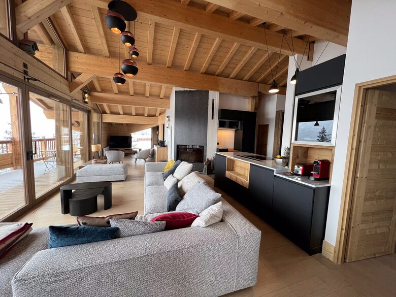 Panoramic Alpine Penthouse in La Rosière - La Rosière, Montvalezan, France