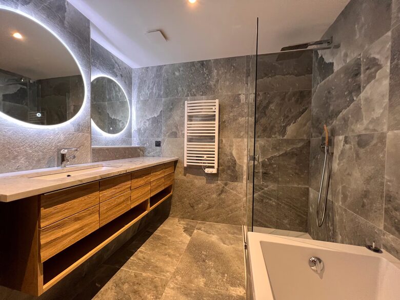 Panoramic Alpine Penthouse in La Rosière - La Rosière, Montvalezan, France