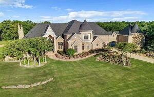 Oklahoma City Area Luxury Estate - Open to Date Requests; Great for OKC area events and OU Games! - Edmond, Oklahoma