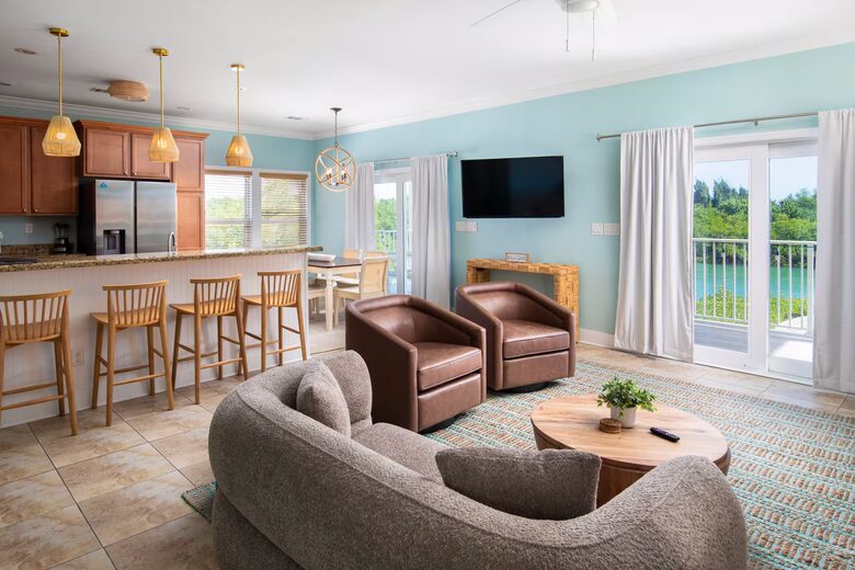 Marathon Waterfront Retreat with Private Dock and Hot Tub - Marathon, Florida