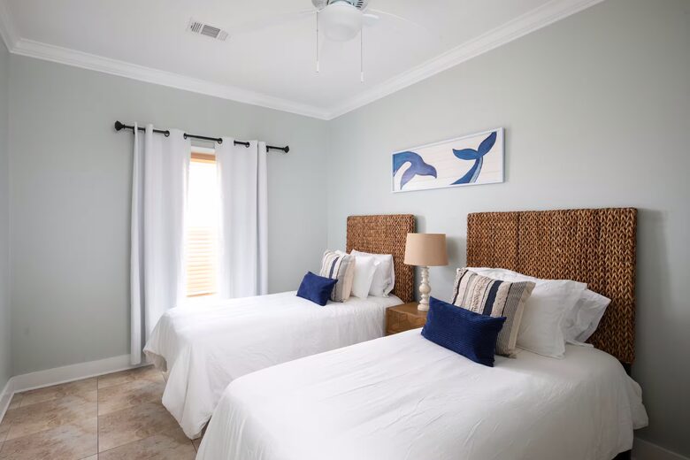 Marathon Waterfront Retreat with Private Dock and Hot Tub - Marathon, Florida