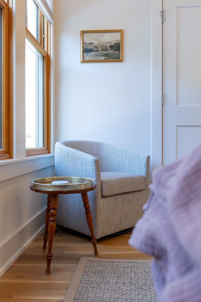 Downtown Fayetteville Cottage with Designer Finishes - Fayetteville, Arkansas