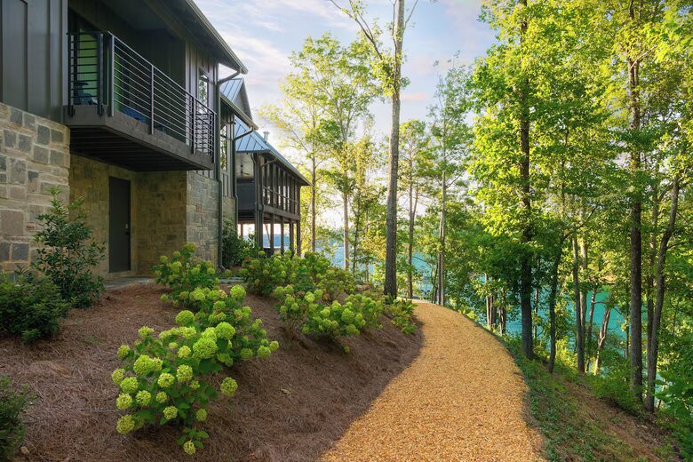 Expansive Waterfront Estate on Smith Lake - Bremen, Alabama