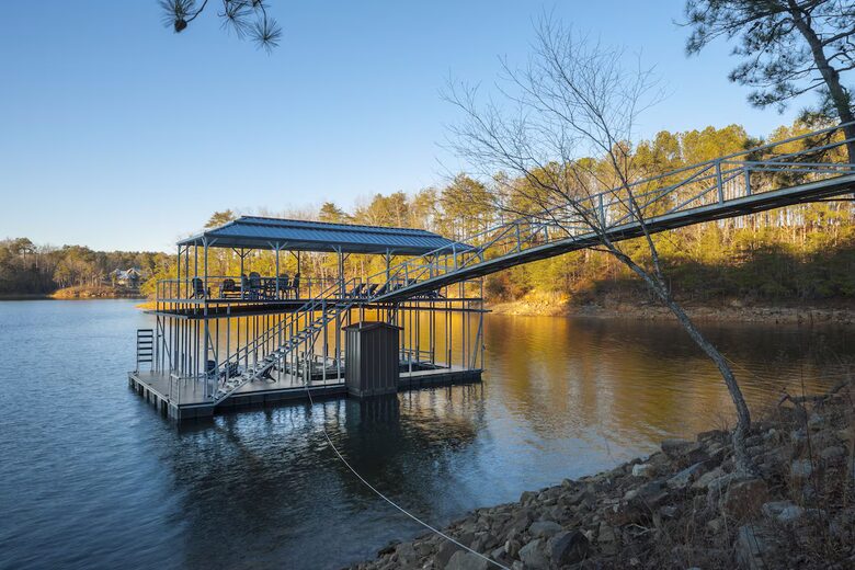 Expansive Waterfront Estate on Smith Lake - Bremen, Alabama