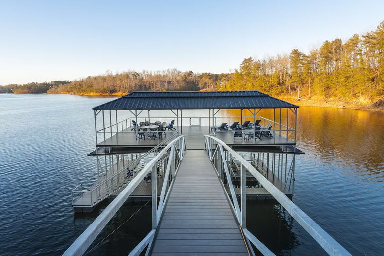 Expansive Waterfront Estate on Smith Lake - Bremen, Alabama