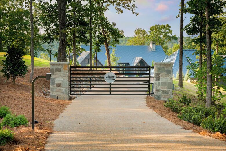 Expansive Waterfront Estate on Smith Lake - Bremen, Alabama