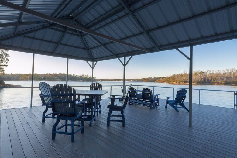 Expansive Waterfront Estate on Smith Lake - Bremen, Alabama