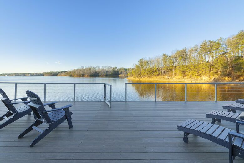 Expansive Waterfront Estate on Smith Lake - Bremen, Alabama