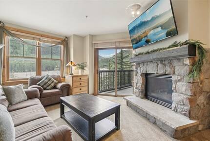 Mountain-View Escape in the Heart of Keystone - Keystone, Colorado