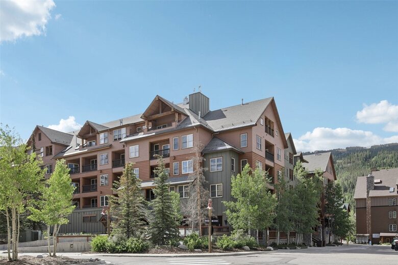 Mountain-View Escape in the Heart of Keystone - Keystone, Colorado