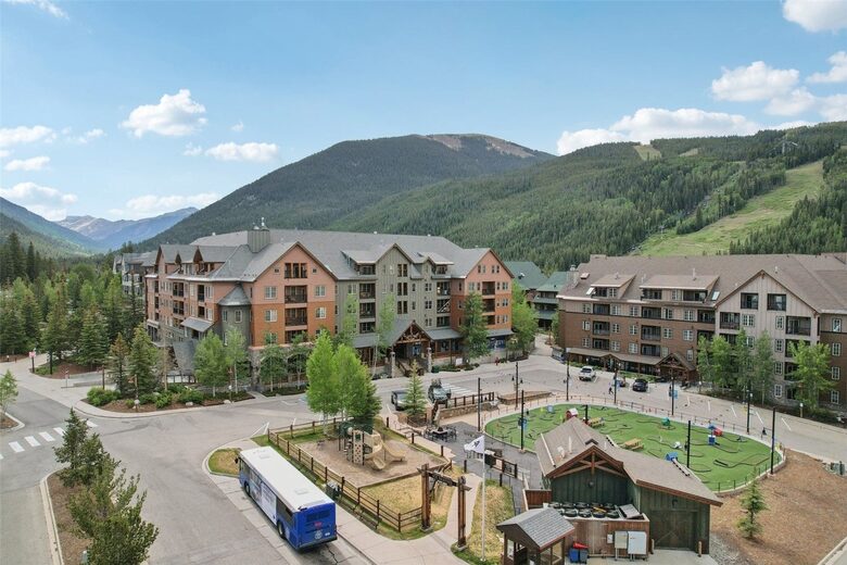 Mountain-View Escape in the Heart of Keystone - Keystone, Colorado