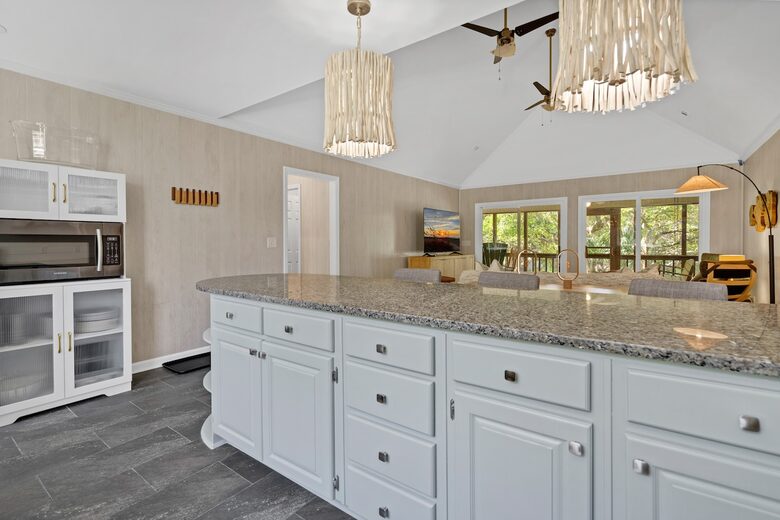Edisto Island Beach Retreat with Screened Porch - Edisto Island, South Carolina