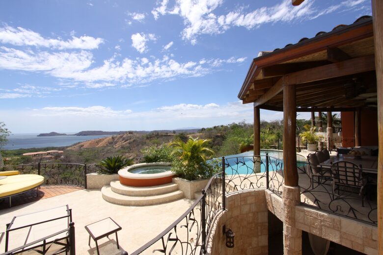 Villa Durazno - Playa Panama, Costa Rica