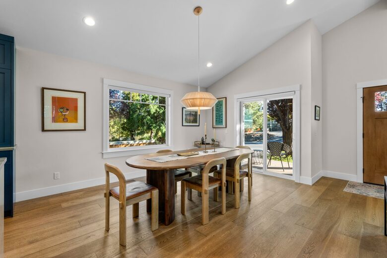 Downtown Bend Craftsman with Separate Guest Suite - Bend, Oregon