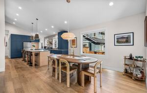 Casa de estilo Craftsman en el centro de Bend con suite independiente para invitados - Bend, Oregón