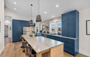 Casa de estilo Craftsman en el centro de Bend con suite independiente para invitados - Bend, Oregón