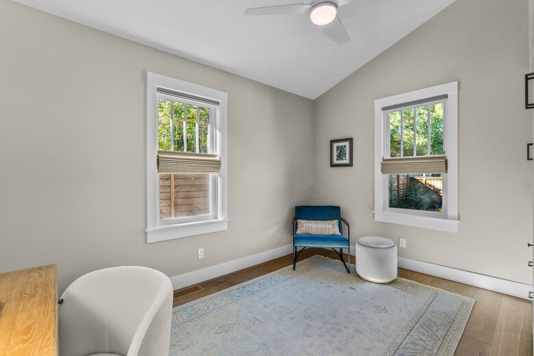 Downtown Bend Craftsman with Separate Guest Suite - Bend, Oregon