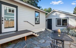 Casa de estilo Craftsman en el centro de Bend con suite independiente para invitados - Bend, Oregón