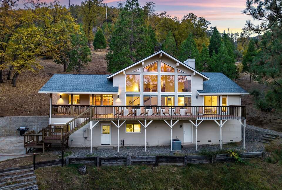 Coarsegold Mountain Retreat Near Yosemite with Panoramic Views - Coarsegold, California