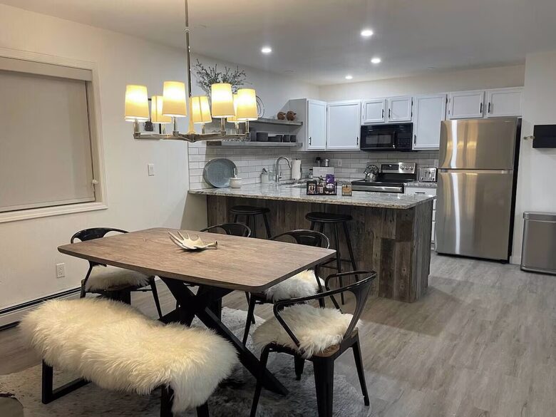 Downtown Bozeman Condo with Fireplace and Modern Comforts - Bozeman, Montana