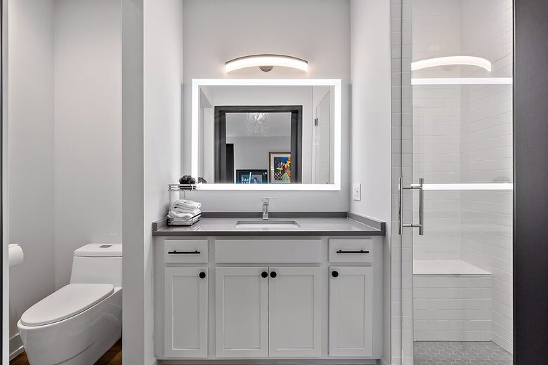 Elegant Royal Oak Escape - Royal Oak, Michigan