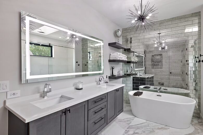 Elegant Royal Oak Escape - Royal Oak, Michigan