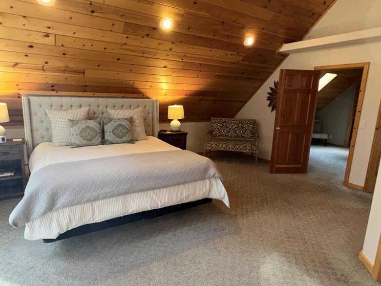 Serene Mountain Retreat at Tahoe Donner - Truckee, California