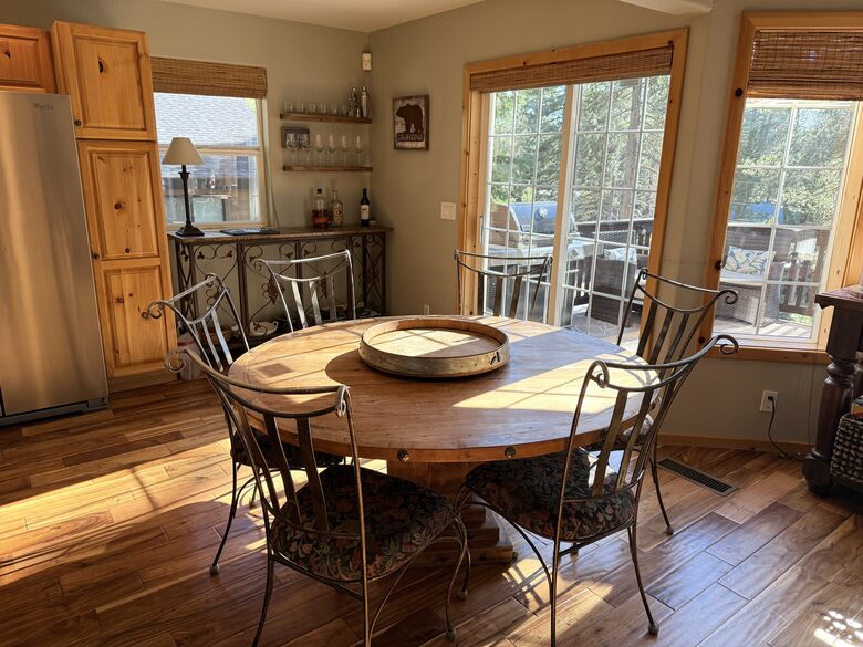 Serene Mountain Retreat at Tahoe Donner - Truckee, California